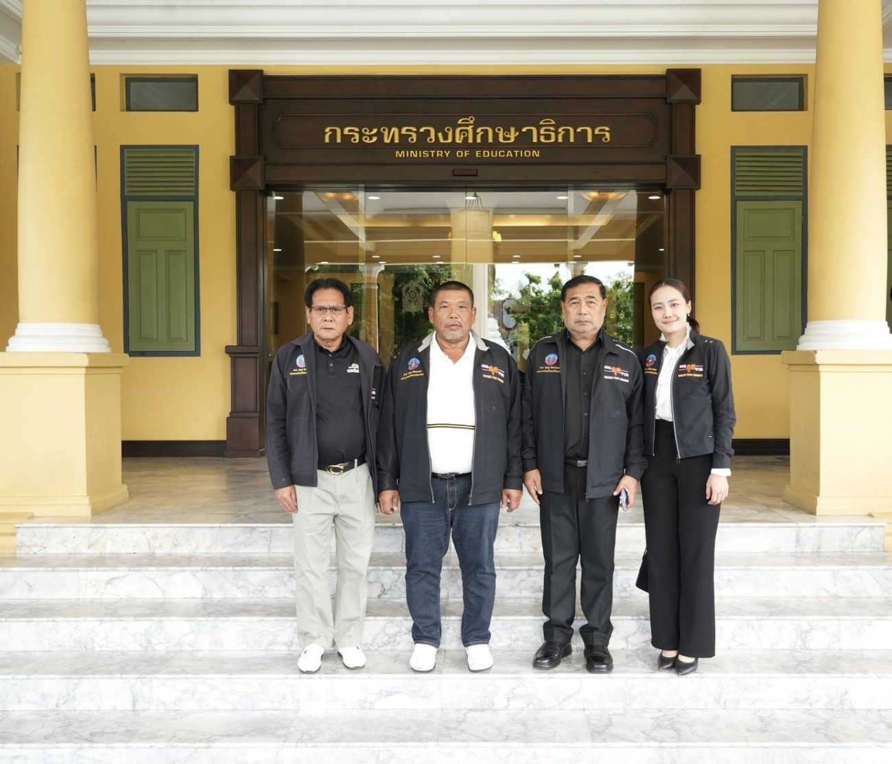 เทศบาลนครอ้อมน้อย ร่วมหารือเกี่ยวกับแผนการพัฒนาด้านการศึกษาให้กับโรงเรียนในสังกัดเทศบาลฯ ณ กระทรวงศึกษาธิการ กรุงเทพฯ